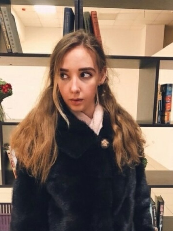 Дарья привлекательная девушка из Алмазной цена от 3000 руб