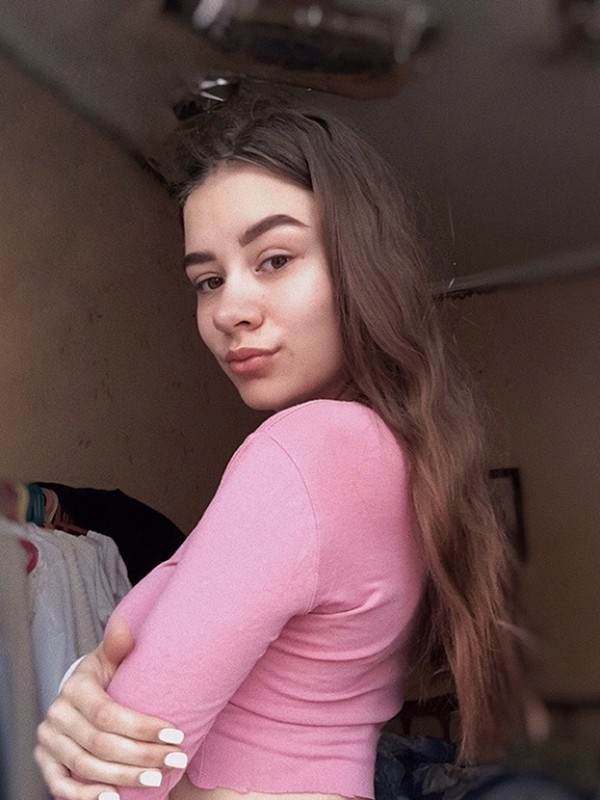 Галька привлекательная девушка из Алмазной цена от 3500 руб